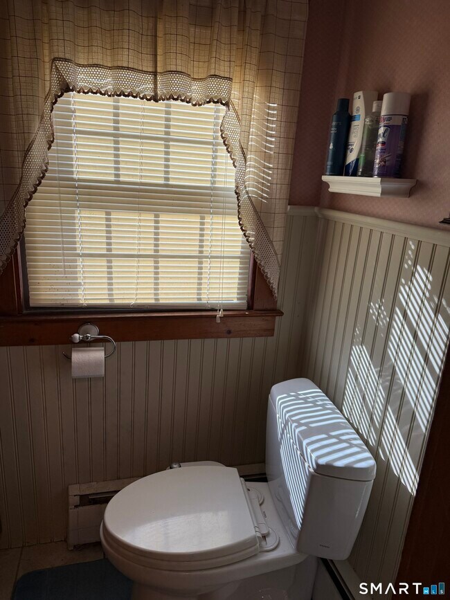 Building Photo - 125 Whittington Ave