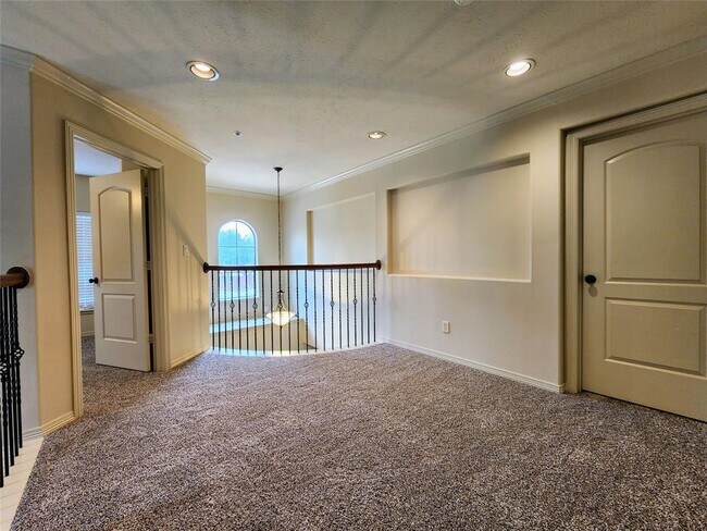 Building Photo - 4315 Stonebrook Ln