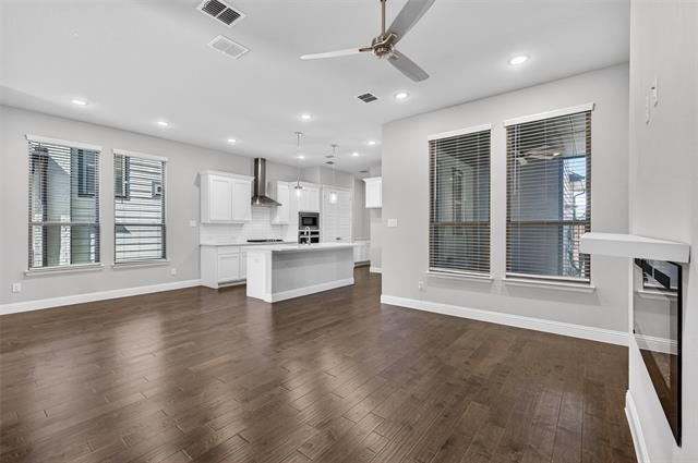 Building Photo - 8938 Pancho Barnes Trl