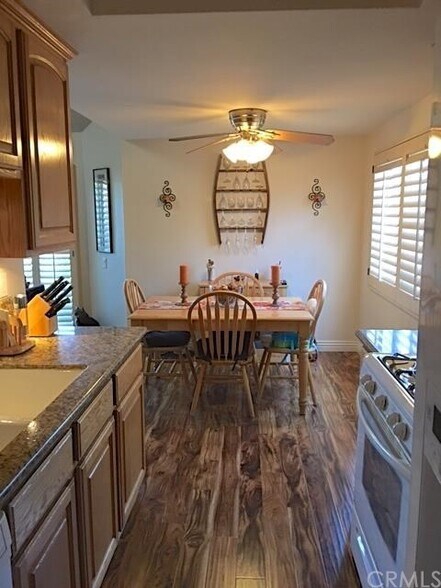 Building Photo - 305 Coral Reef Dr