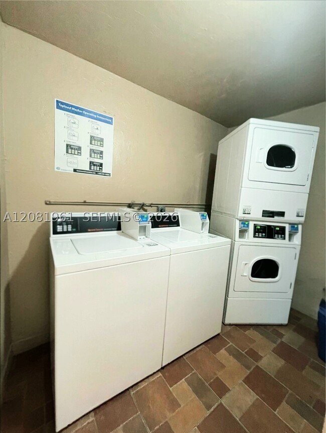 Building Photo - 11259 SW 88th St
