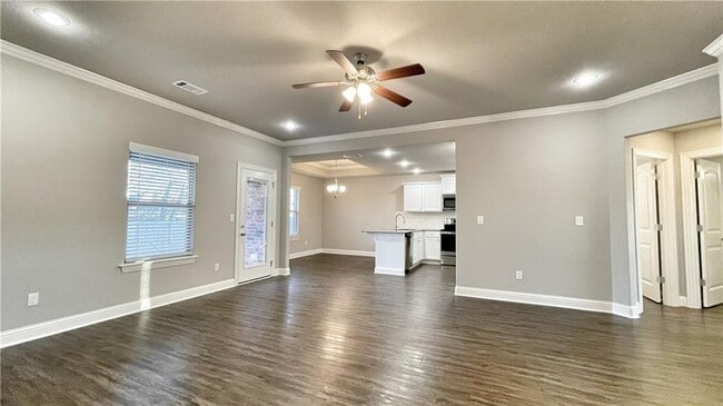 Building Photo - 1715 Charismatic Dr