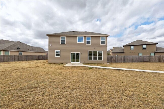 Building Photo - 7929 Arezzo Dr