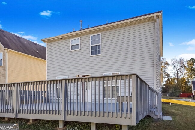 Building Photo - 5862 Amerson Ln