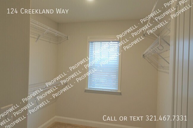 Building Photo - 124 Creekland Wy
