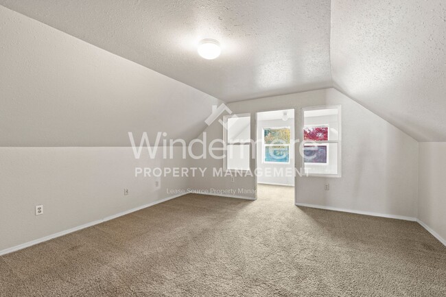 Building Photo - **Half off Full 1st Month's Rent** Beautiful 4-Bedroom Home In The Garland District