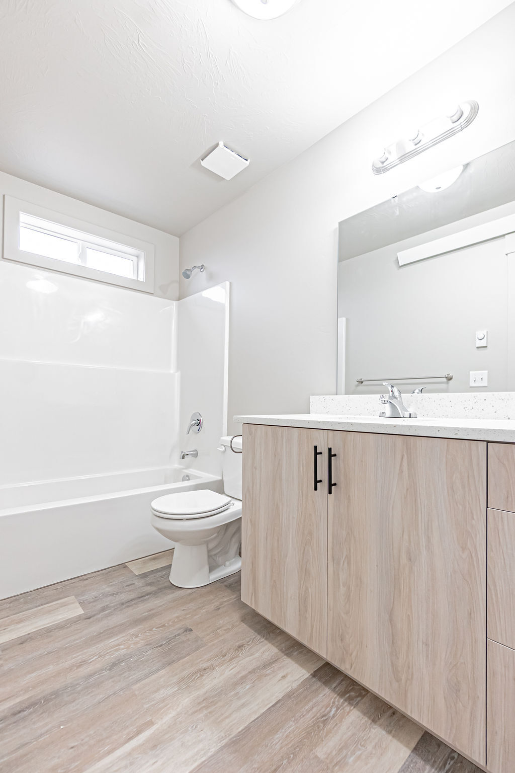 Building Photo - 6227 N Silver Fox Rd