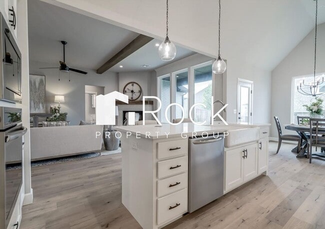 Building Photo - Stunning 4 Bedroom/2.5 Bathroom Home in Gated Community ~Built in 2023~