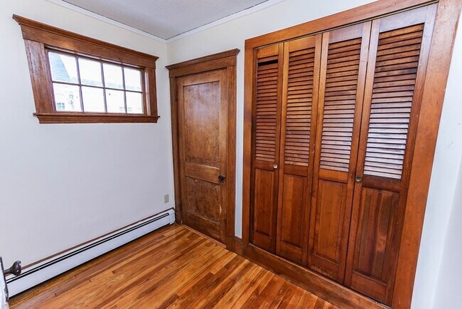 Building Photo - 44 Egerton Rd