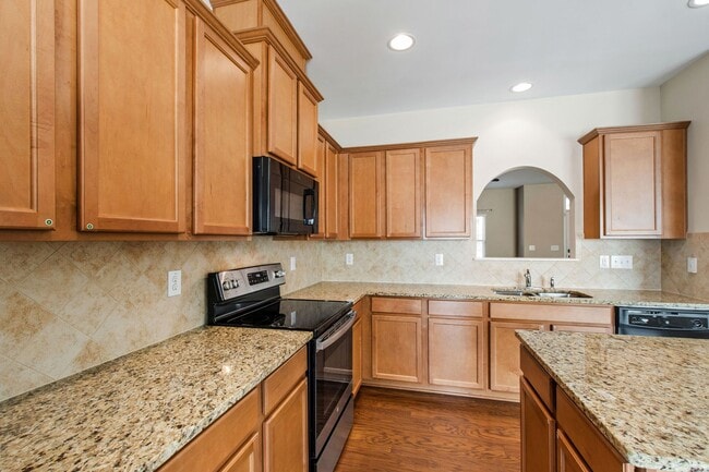 Building Photo - Refined Living: 3BR Townhome in Morrisville’s Keystone Park!