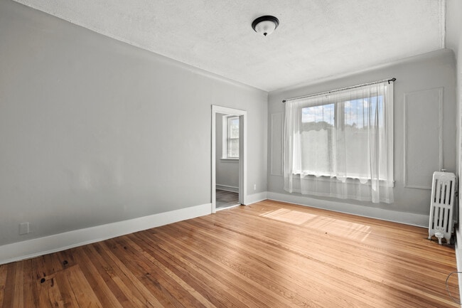 Building Photo - Palmer Lane Apartments