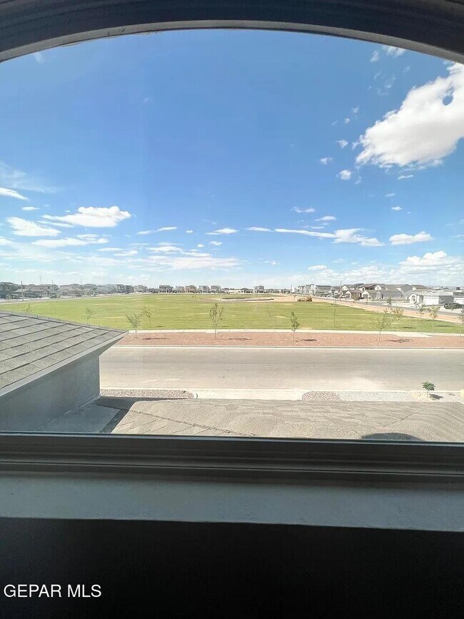 Building Photo - 15120 Method Ave