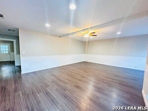Building Photo - 10806 Lazy Oaks Dr