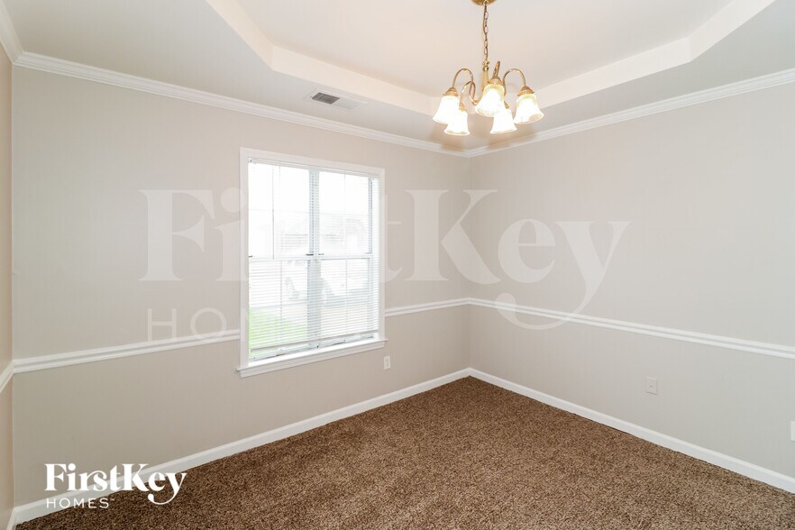 Building Photo - 7367 Old Dominion Ct
