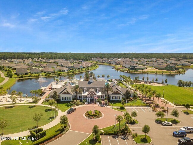 Building Photo - 442 Stargaze Ln