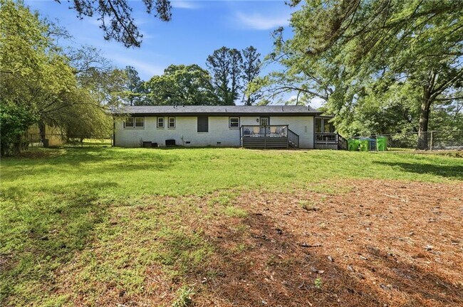 Building Photo - 4691 Roberta Cir