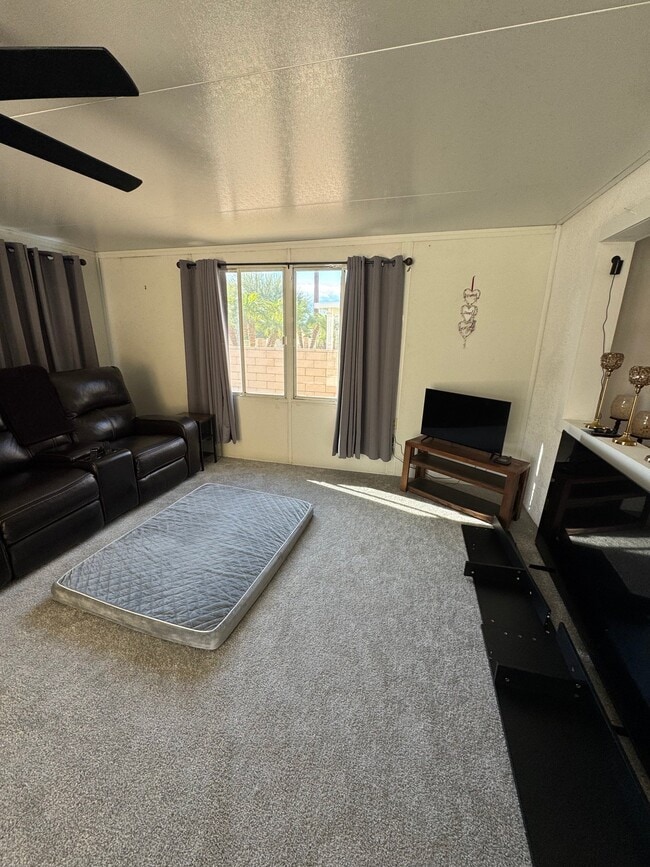 Building Photo - 73951 White Sands Dr