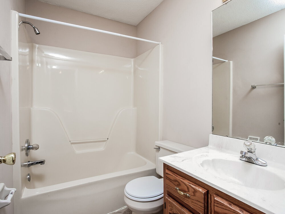 Building Photo - 7499 Spinola Cove