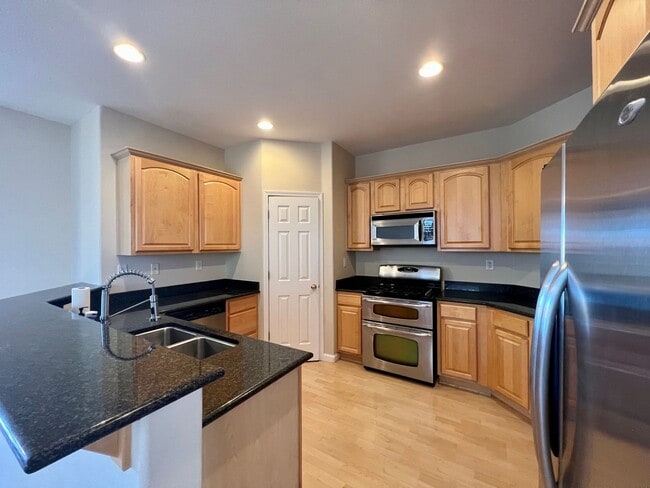 Building Photo - 3040 Banestone Rd