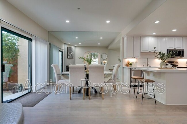 Building Photo - 20233 Joseph Cir