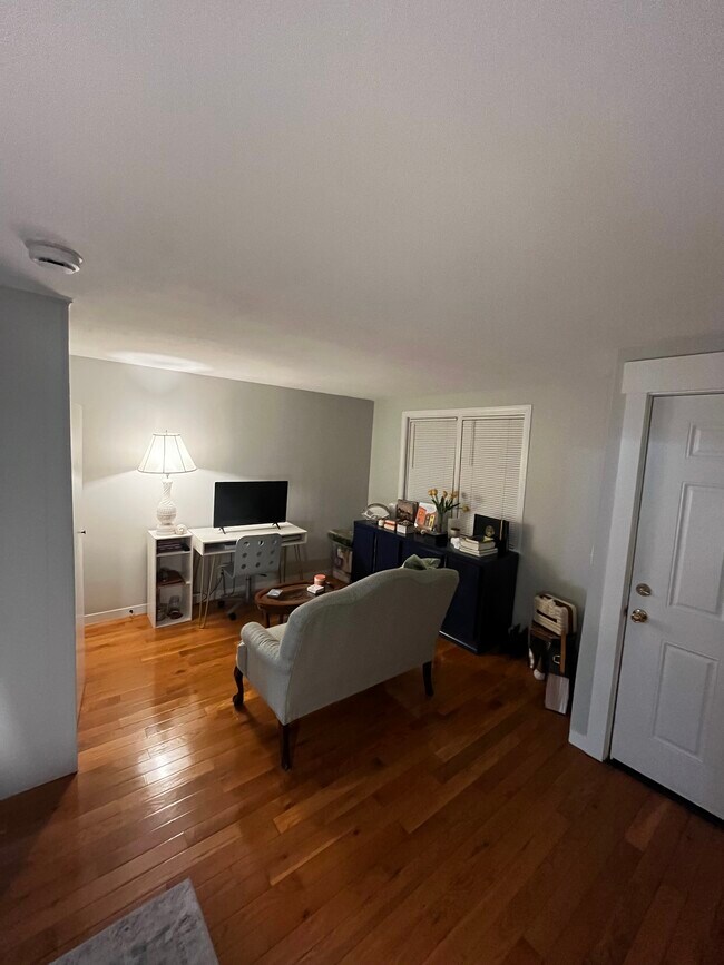 Building Photo - JNB Wood Properites LLC