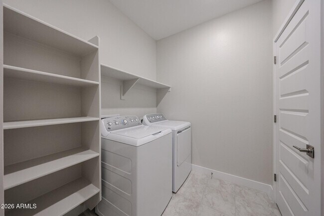 Building Photo - 26122 N 170th Ave