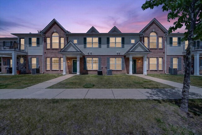 Building Photo - 23668 Northstone Village Dr