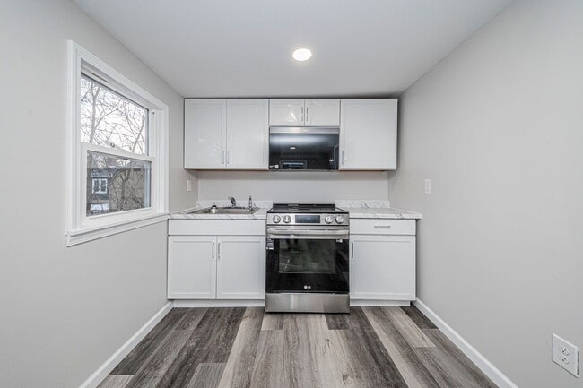 Building Photo - Please View 3D Virtual Walk-Through Before Scheduling a Showing