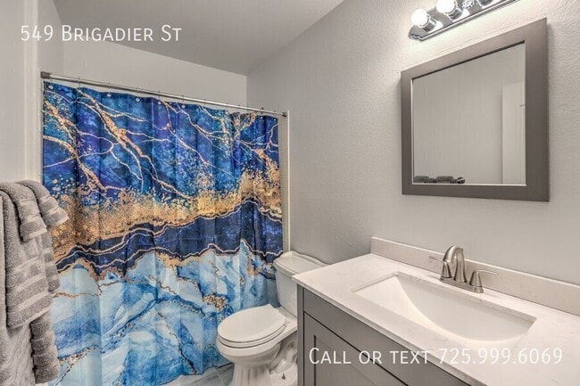 Building Photo - 549 Brigadier St