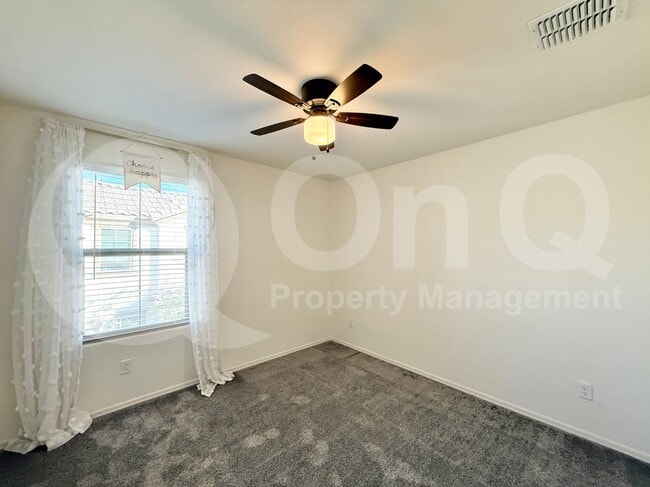 Building Photo - 16525 W Jenan Dr