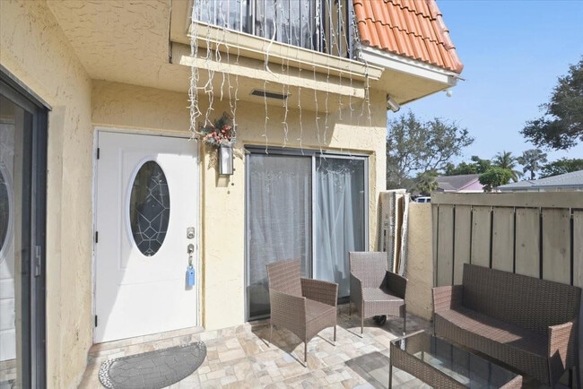 Building Photo - 4260 NW 114th Terrace