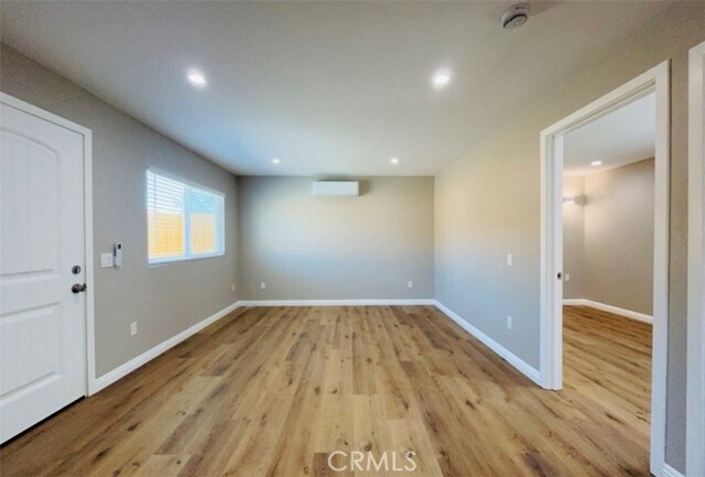 Building Photo - 674 Sunset Ave