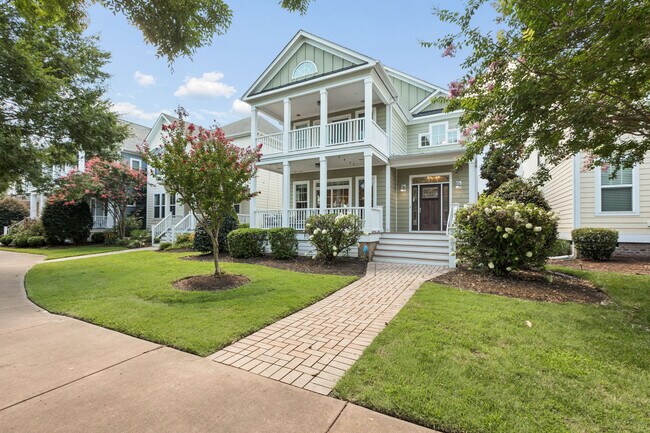 Building Photo - 2604 E Pembroke Ave