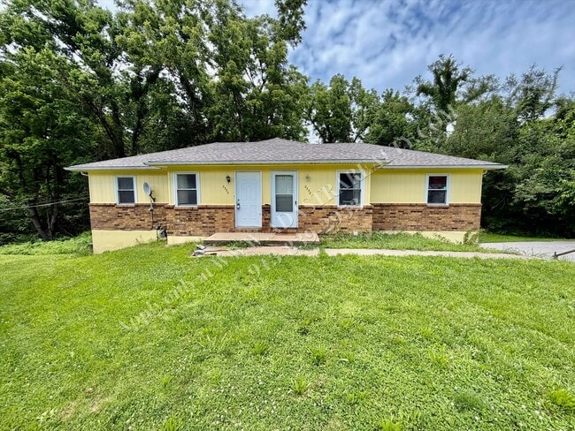 Building Photo - 2330 N 75th Terrace