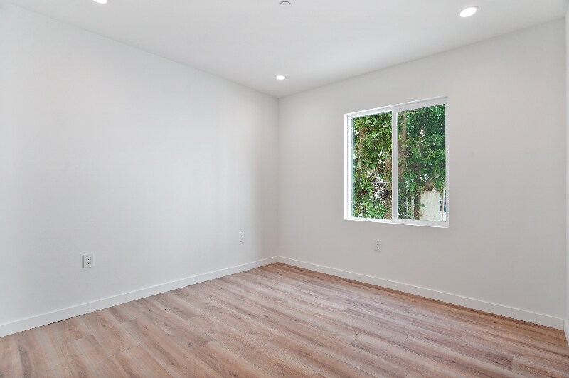 Building Photo - 5185 20th St