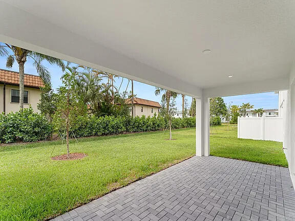 Building Photo - 7292 Lenora Ln