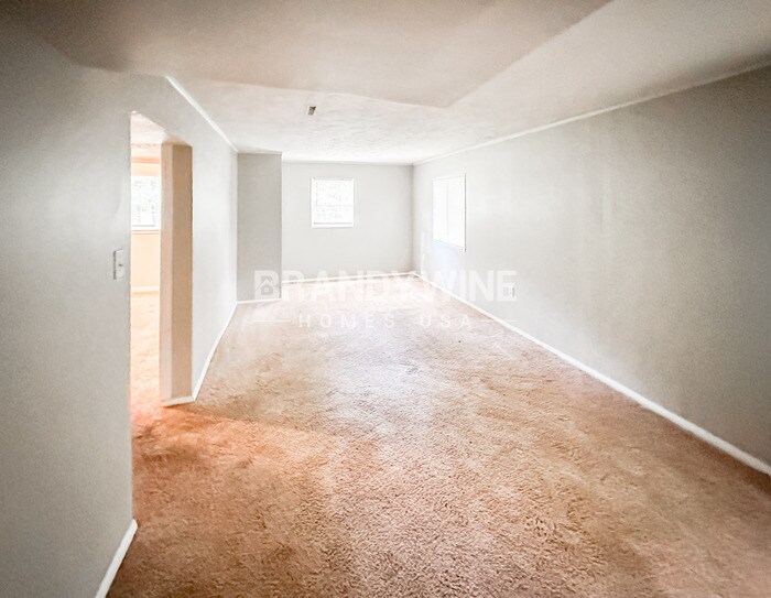 Building Photo - 1753 Lamancha Dr NW