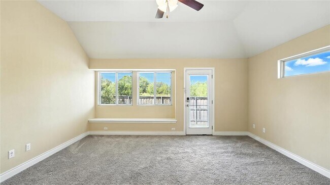 Building Photo - 490 Nautical Lp