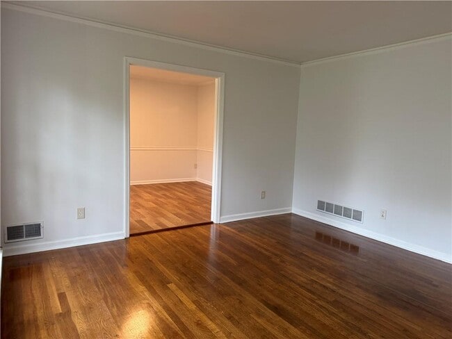 Building Photo - 4254 Burleigh Dr