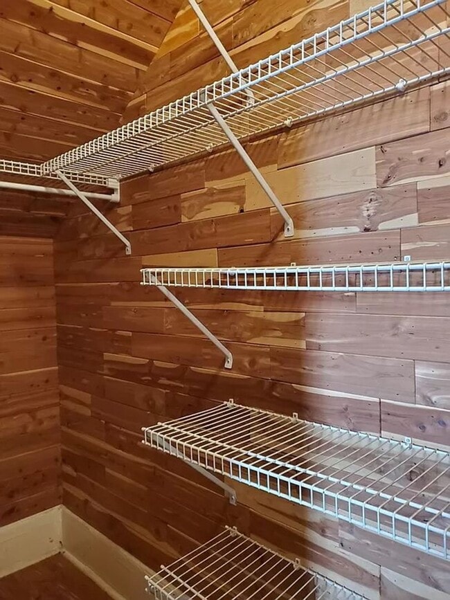 Building Photo - 1841 Ohio Ave