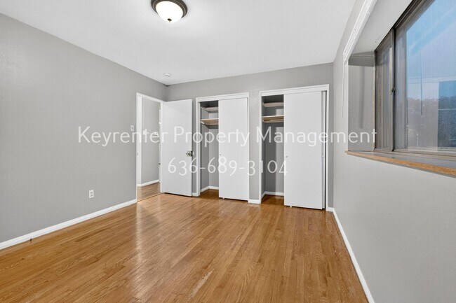 Building Photo - 7405 Olian Dr