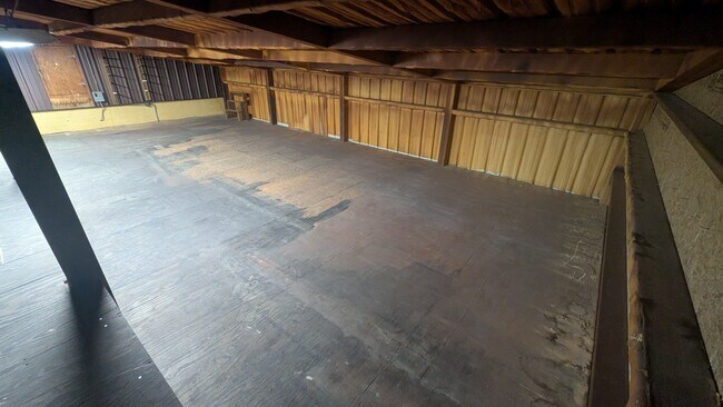 Building Photo - 2531 W Morton St