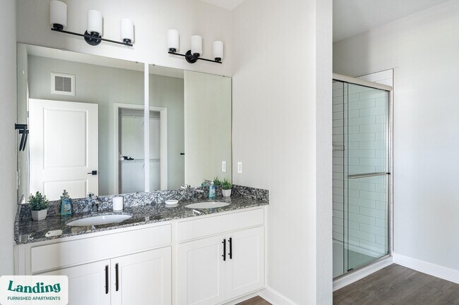 Building Photo - 84 San Filippo Dr SE