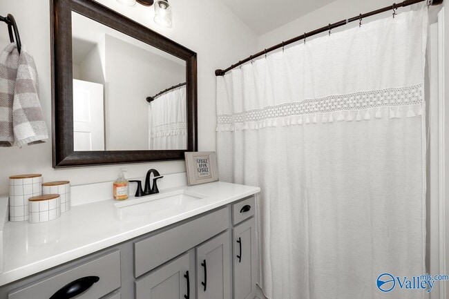 Building Photo - 21858 Shearwater Dr