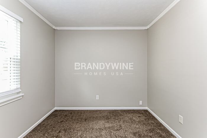 Building Photo - 601 Springmill Dr