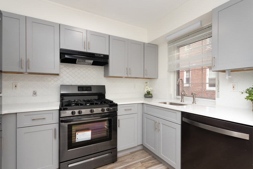 Kitchen - 30 Saint Paul St