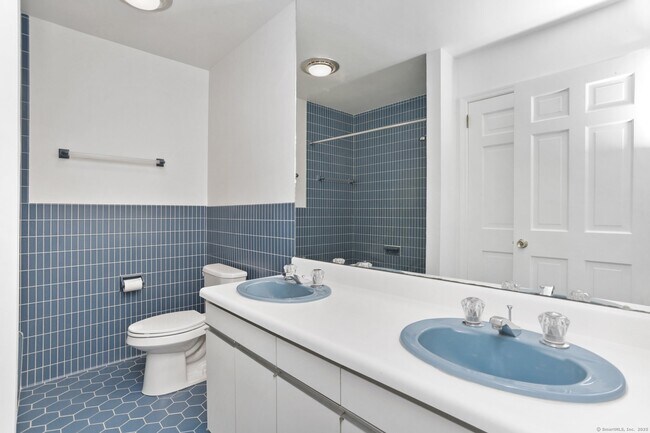 Building Photo - 82 Rilling Ridge