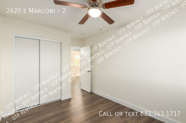Building Photo - 2620 e Marconi-2