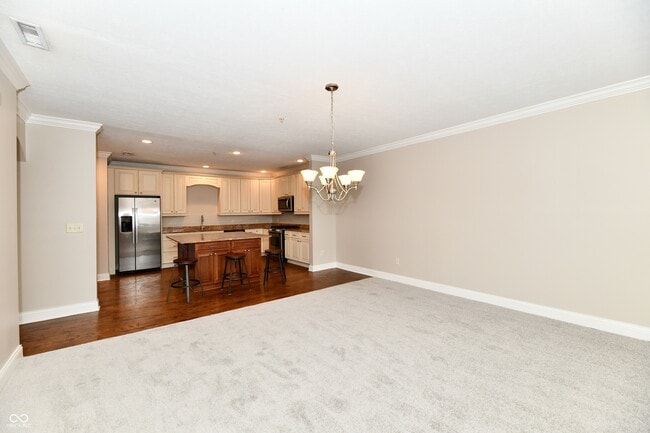 Building Photo - 8555 One W Dr