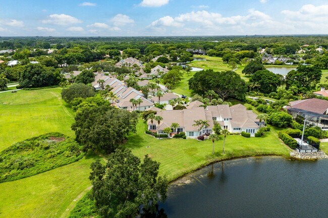 Building Photo - 2584 Muirfield Ct